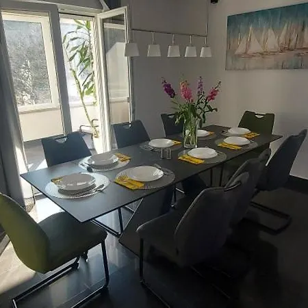 Βίλα Villa Zara Omiš